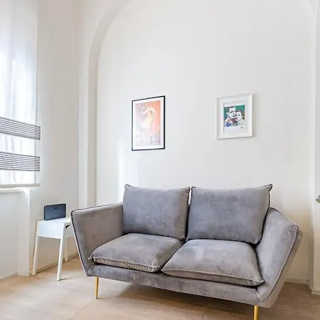 Casa Pertinace * Alba (Piedmont)